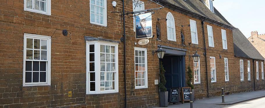Saracens Head Hotel By Greene King Inns Towcester Dış mekan fotoğraf